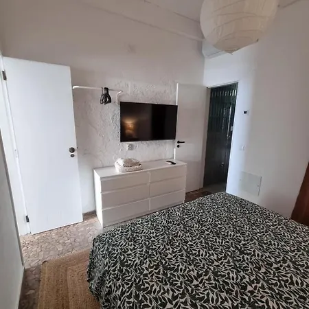 Apartment Studio *